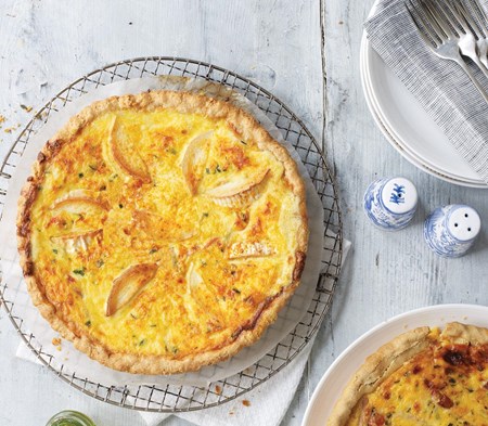 Roasted Pepper & Goats Cheese Quiche