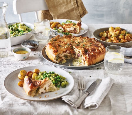 Family Chicken Pie Meal Box for 6 image