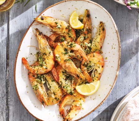 Garlic Butter Prawns with Lemon & Dill 