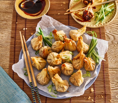 Hoisin Duck Filo Parcels